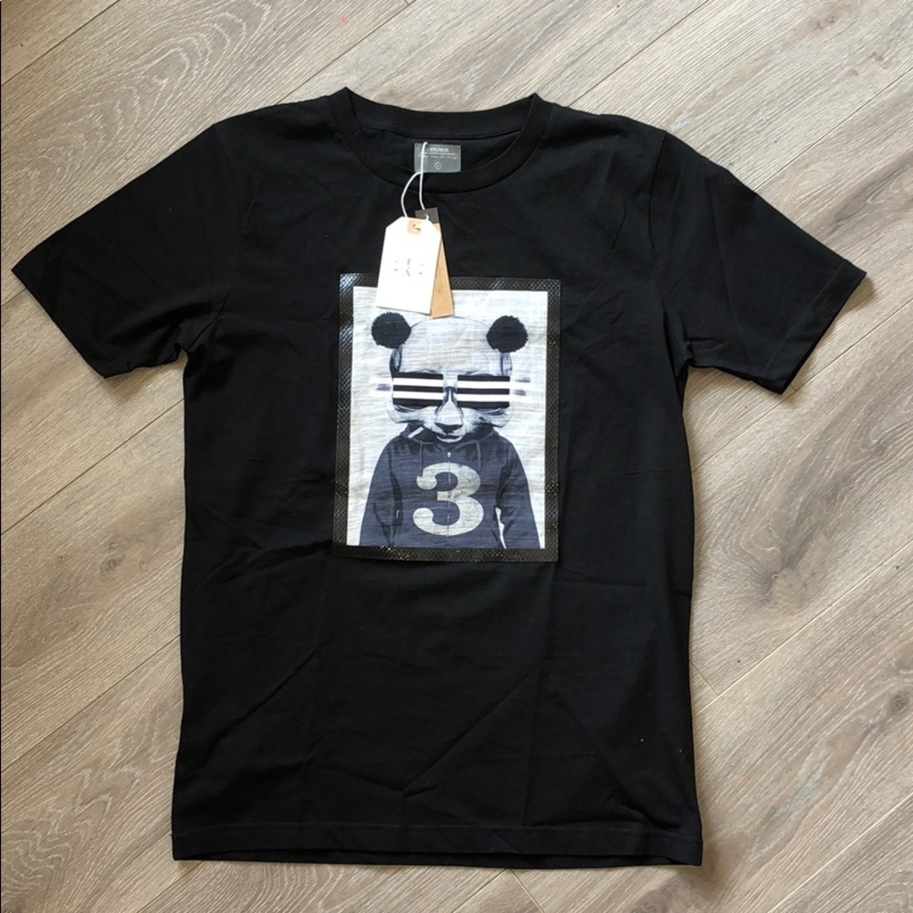 Explorer T-Shirt - Picture 3 of 12
